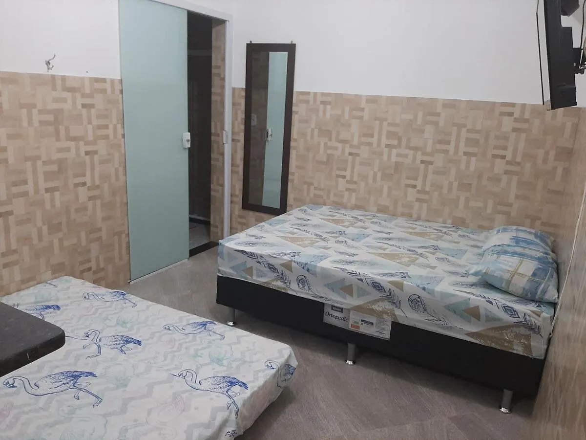 Hospedagem Girassol 아라이알도카보